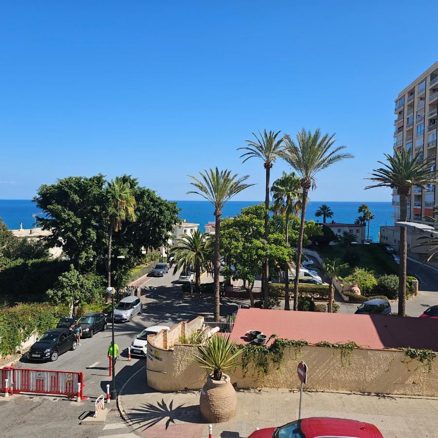 Pueblo Blanco Sea View Apartment By Namaste Elite Torremolinos Eksteriør bilde