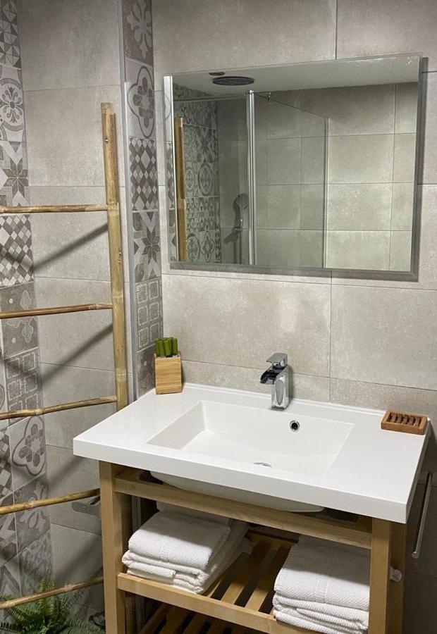 Pueblo Blanco Sea View Apartment By Namaste Elite Torremolinos Eksteriør bilde