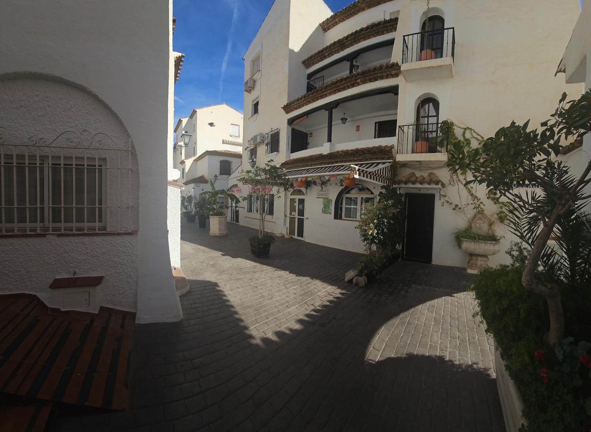 Pueblo Blanco Sea View Apartment By Namaste Elite Torremolinos Eksteriør bilde