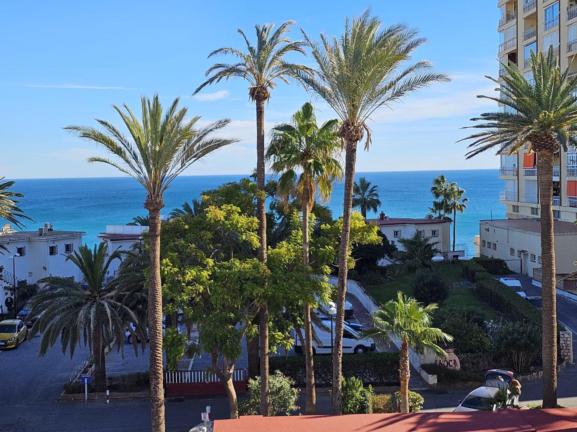 Pueblo Blanco Sea View Apartment By Namaste Elite Torremolinos Eksteriør bilde